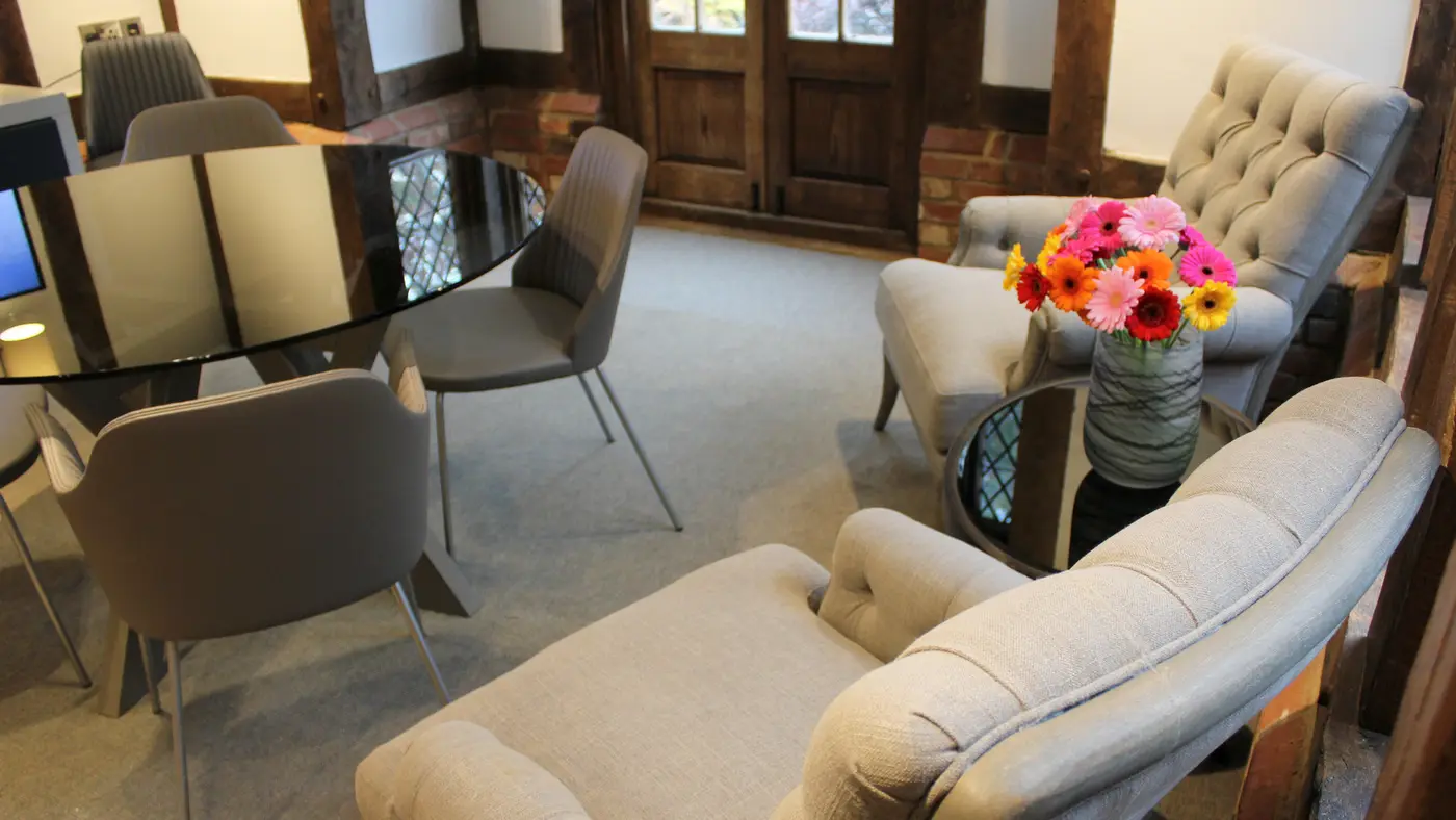 Country Manor 12